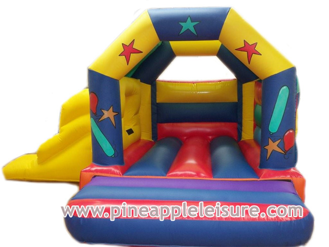 2 year old bouncy castle